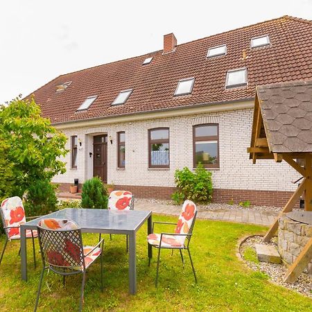 Ostsee Ferienwohnung Hummelhus Steinbeck Екстериор снимка